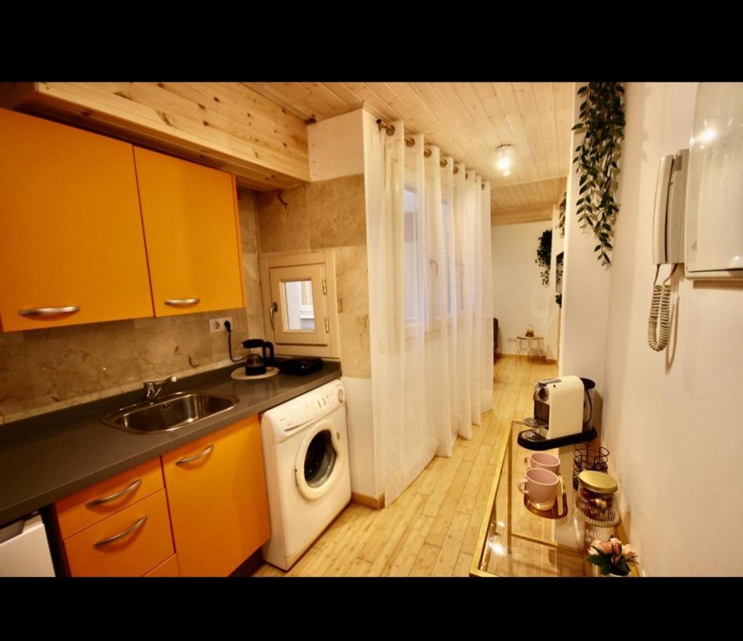 Cervantes Apartment Málaga Exteriör bild
